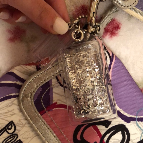 Coach Poppy Pop Mon Lyla Graffiti Crossbody - Picture 2 of 7